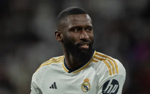Antonio Rudiger sous le maillot du Real Madrid@Photo par Helios de la Rubia/Real Madrid