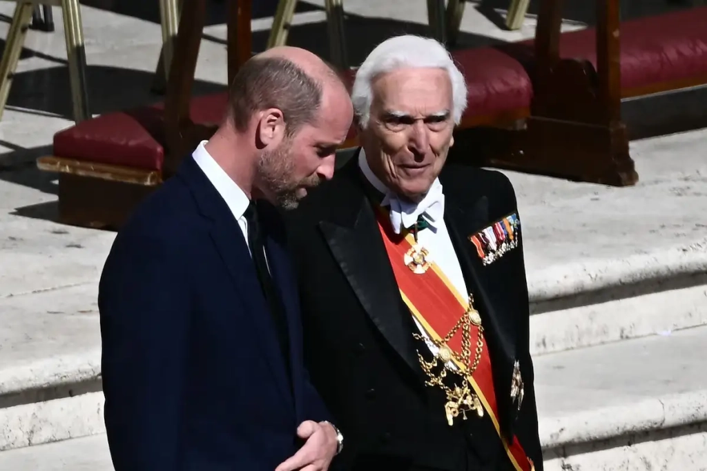 Du côté des Windsor, seul le prince William est présent à Rome pour les funérailles du pape François. ©AFP or licensors