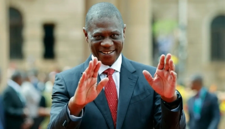 Le vice-président sud-africain, Paul Mashatile, à Pretoria, le 16 mars 2023. © Phill Magakoe_AFP