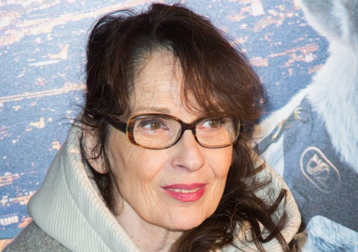 ABACA_617208_029-scaled-e1774015721960.jpg Chantal Lauby "brisée" par l’incendie de Notre-Dame de Paris : elle a quitté en courant son appartement de l’île Saint-Louis