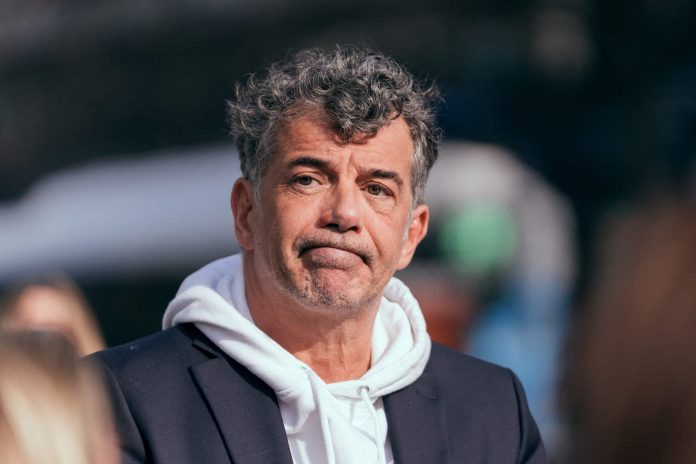 Stéphane Plaza condamné à douze mois de prison avec sursis pour "violences habituelles" sur l'une de ses ex : l’animateur s’apprête à être rejugé