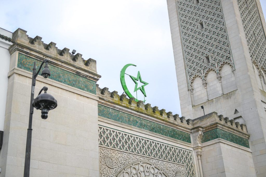 Ramadan 2026 : 18 ou 19 février ? La Grande Mosquée de Paris et le Conseil français du culte musulman ne sont pas d’accord