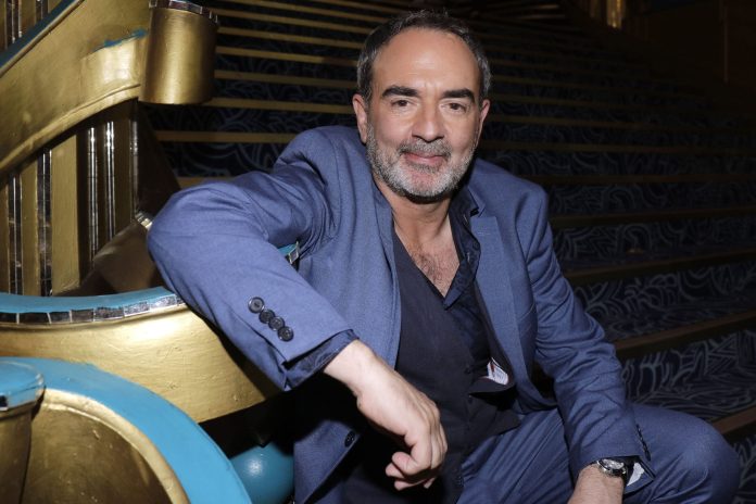 Bruno Solo a une "vue panoramique sur Paris" depuis sa maison de Meudon, sur 3 étages