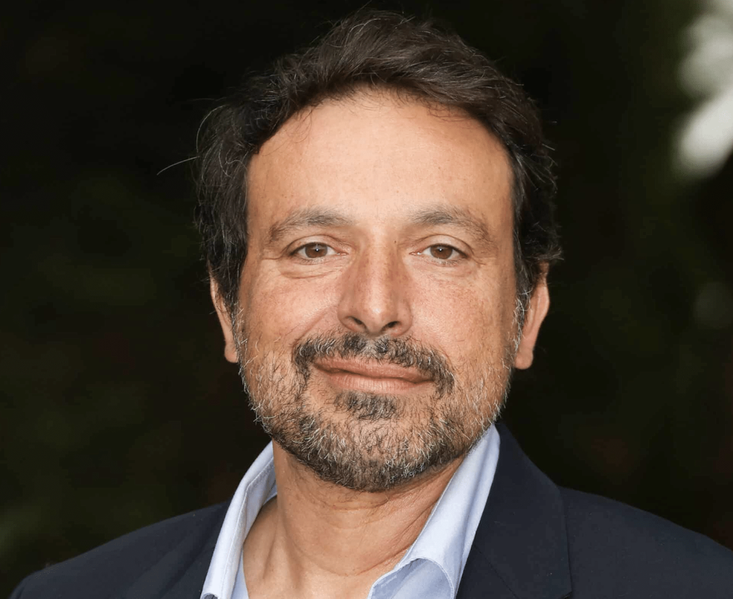 Bruno Salomone : humoriste et acolyte de Jean Dujardin, est décédé à l’âge de 55 ans