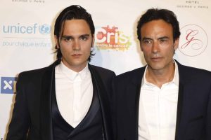 Héritage d’Alain Delon : Alain-Fabien, le plus jeune de la fratrie, accuse désormais Anthony, l’aîné, d’avoir fait tuer son chien