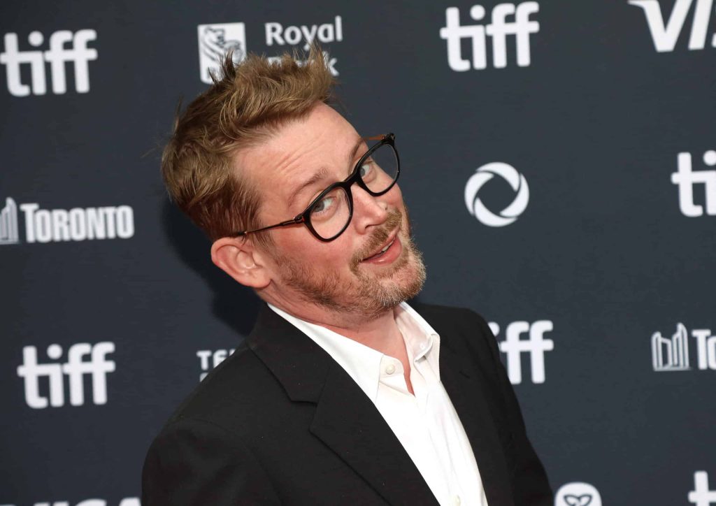 Macaulay Culkin : Visite guidée de leur nouveau palais californien à 10,3M$