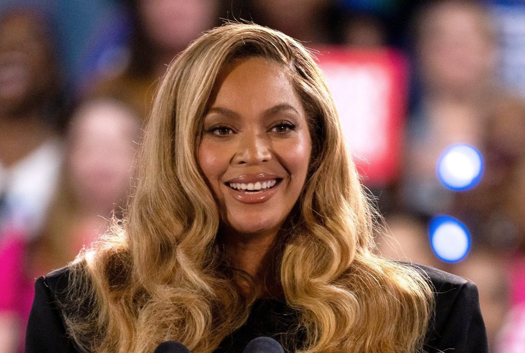 Beyoncé : échange houleux entre Justin Bieber et Usher à sa soirée
