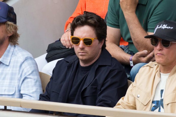 "Pute numéro 1, pute numéro 2…", Jean Imbert, son ancienne serveuse partage son expérience traumatisante dans Complément d’enquête