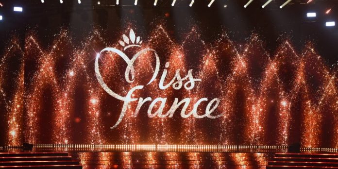 Miss-France-2025-voivi-la-liste-des-30-candidates-a-la-couronne-1-1024x512.jpg "33 heures de travail et 6 diamants" : le concours Miss France 2027 officiellement lancé avec une belle annonce
