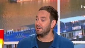Adrien Rohard bientôt papa, une chroniqueuse vend la mèche dans Télématin