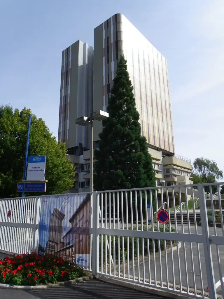 Archives départementales du Val-de-Marne à Créteil