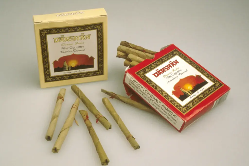 Cigarettes, illustration