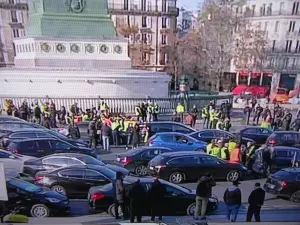 Manifestation des Gilets jaunes à Paris, illustration