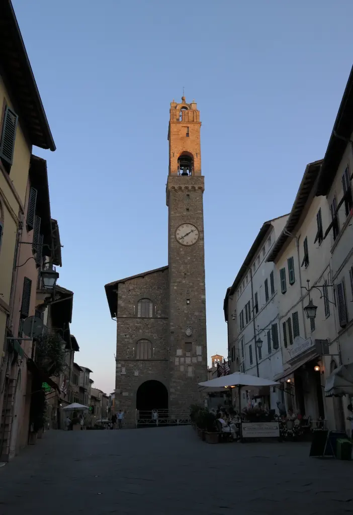 Palazzo dei Priori à Montalcino