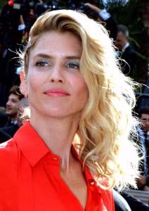 Alice Taglioni dénonce les remarques sexistes et les pressions corporelles subies à ses débuts