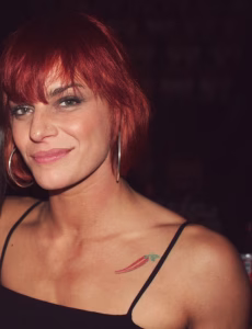 Fauve Hautot officialise la naissance de son premier enfant avec Romain Guillermic