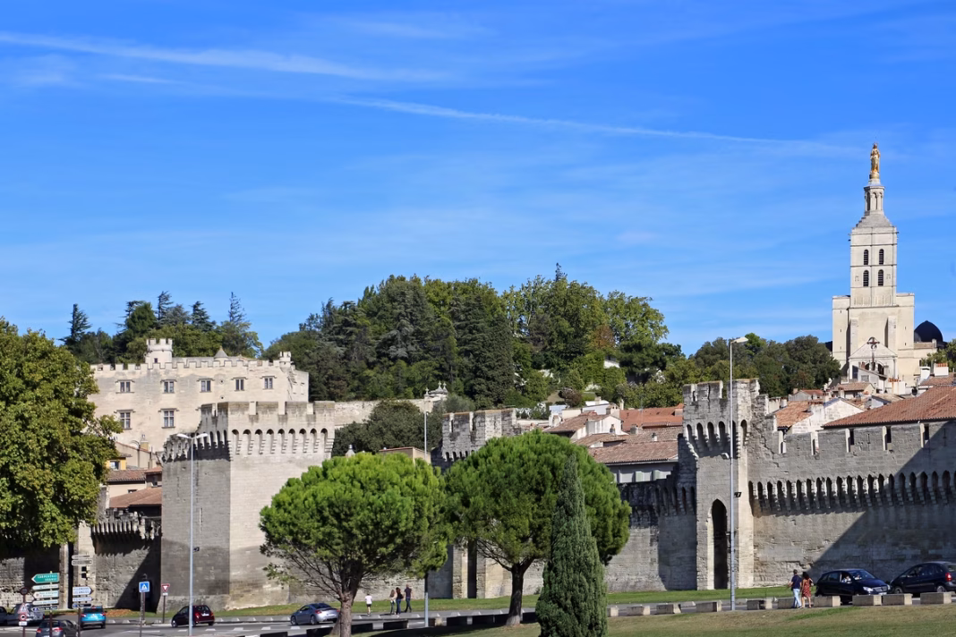 Première édition du marathon d'Avignon : un parcours inédit et un engouement massif des coureurs