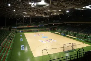Tribunes du Palais des Sports de Beaulieu à Nantes après un match du HBC Nantes