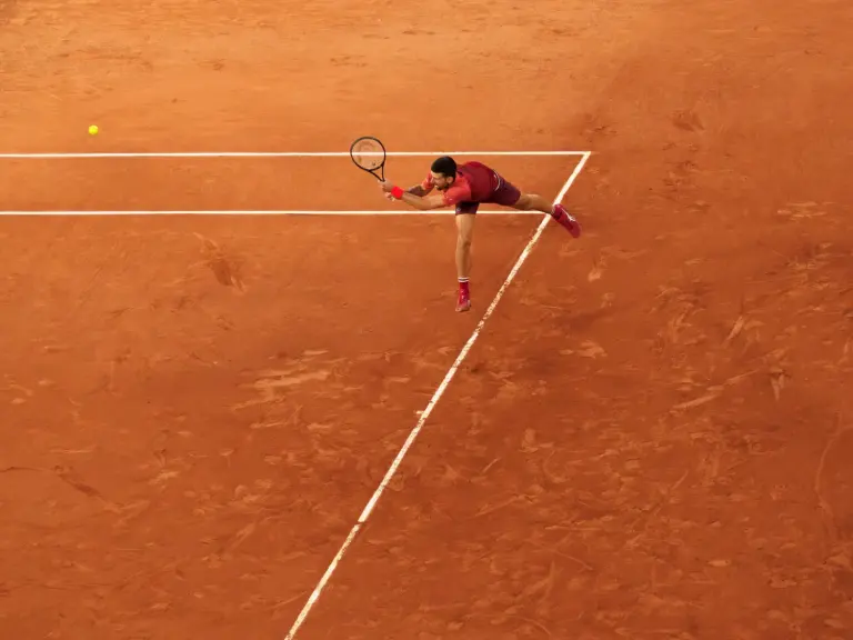 Novak Djokovic à Roland-Garros en mai 2024, photographie d’archive