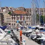 L’Hôtel de Ville de Marseille au bord du Vieux-Port