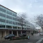 La gare de Reims vue depuis le quartier Clairmarais.