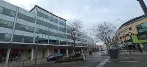 La gare de Reims vue depuis le quartier Clairmarais.