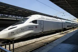 Une rame d’essai TGV M à Paris en juin 2025