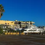 Palais des Festivals de Cannes vu depuis la promenade