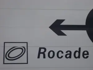 Panneau indiquant la rocade de Bordeaux à Pessac, archive de 2007