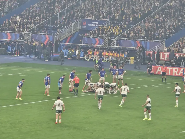 Le XV de France en bleu contre l’Afrique du Sud au Stade de France, archive de novembre 2025