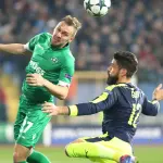 Olivier Giroud sous le maillot d’Arsenal lors d’un match de Ligue des champions en 2016