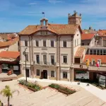 La mairie de Saint-Laurent-de-la-Salanque