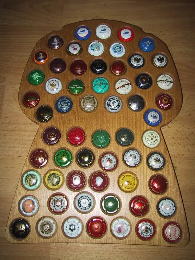 Collection de capsules de muselets de champagne