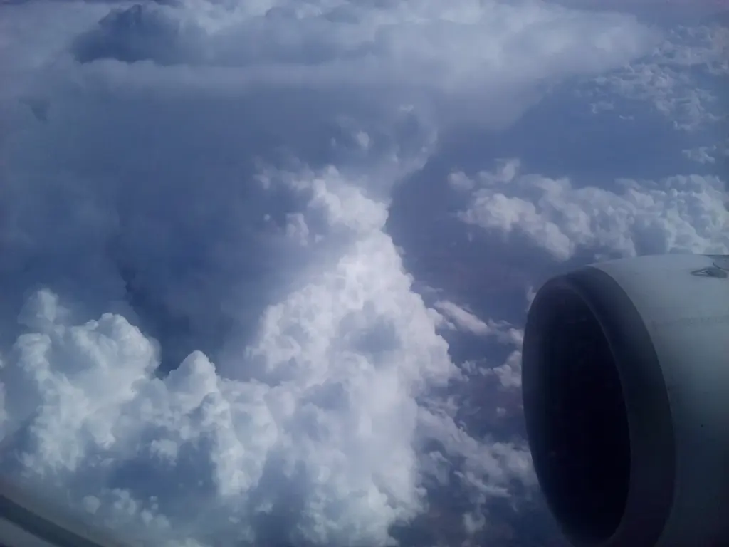 Un cumulonimbus observé depuis un avion
