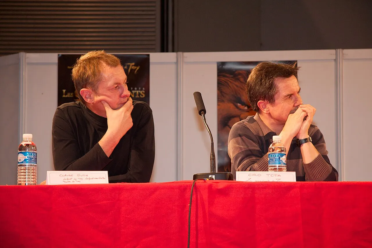 À Illzach, Bédéciné met le métier de coloriste au premier plan 1 Claude Guth, à gauche, et Ciro Tota lors de Chibi Japan Expo le 2 novembre 2007