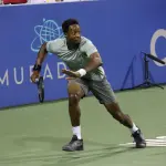 Gaël Monfils en plein match de tennis
