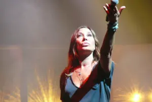 Zazie en concert sur la scène du Cirque royal en 2020