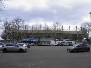 Vue extérieure du stade de la Meinau à Strasbourg