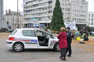 Centre-ville d’Orléans après une manifestation en 2009