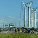 Le pont Gustave-Flaubert à Rouen vu depuis la rive gauche de la Seine (archive du 30 mai 2025)