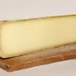Tranche de comté et bande verte de l’appellation