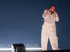 Slimane sur scène aux répétitions de l’Eurovision en mai 2024