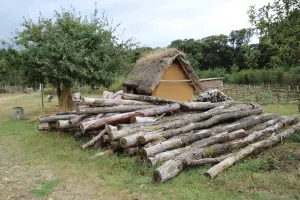Village carolingien du parc Ornavik en septembre 2016