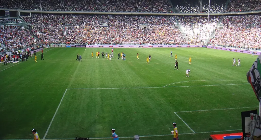 Tribunes et pelouse du Juventus Stadium à Turin