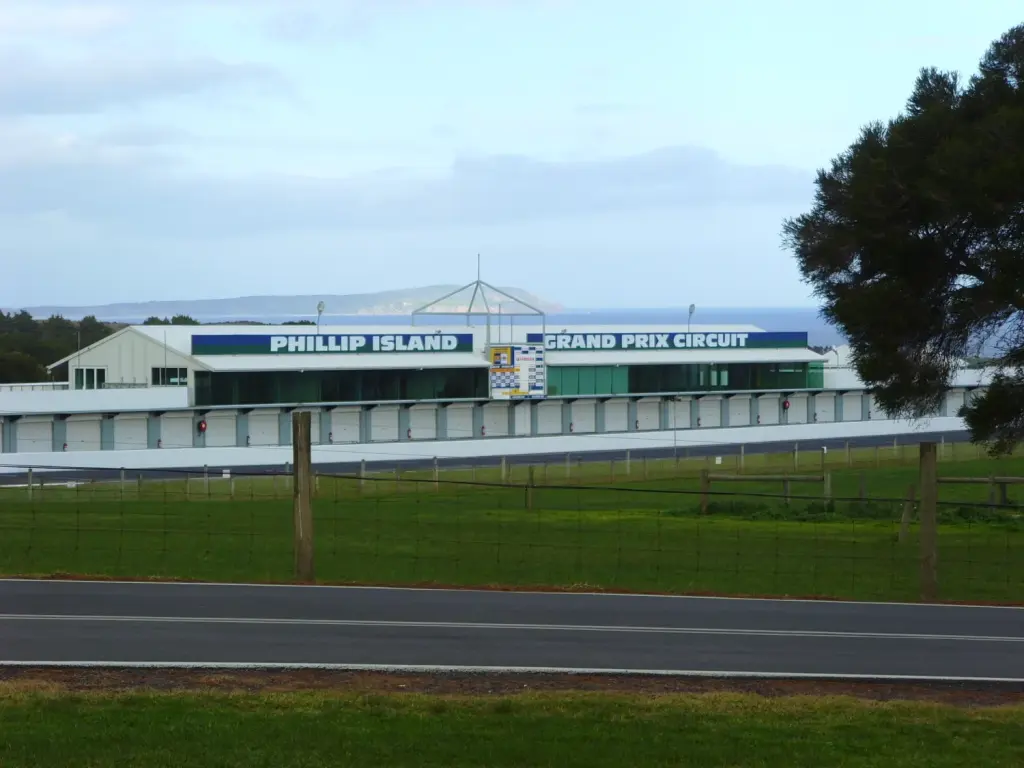 Le circuit de Phillip Island photographié en juillet 2006