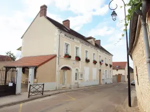 Mairie de Chichery dans l'Yonne