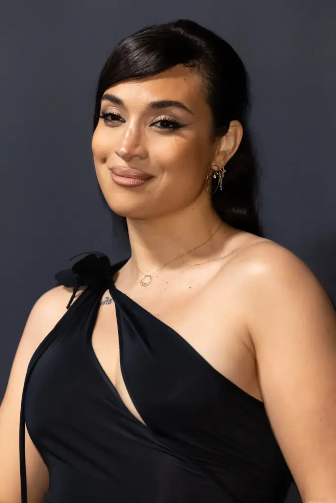 Portrait net de Camélia Jordana, robe noire, lors de Women In Motion à Cannes le 18 mai 2025 (archive)