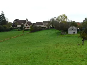 Vue du village de Limeyrat en Dordogne