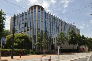 Façade du conseil régional à Dijon