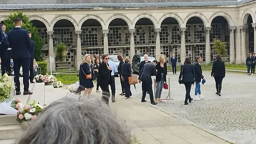 Thomas Dutronc au Père-Lachaise en juin 2024